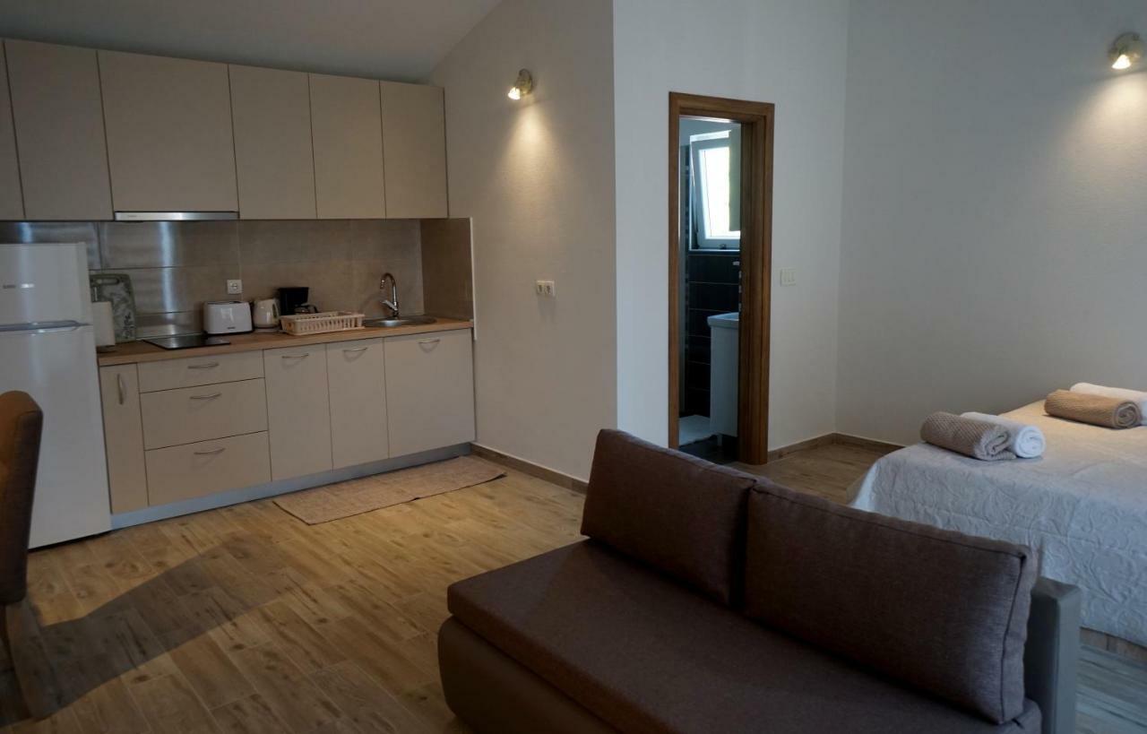 Apartments Sanja Jezera Buitenkant foto